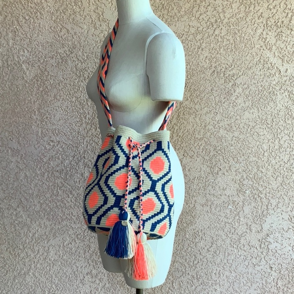 Chila bag crossbody shoulder bag woven summer peach blue handmade EUC